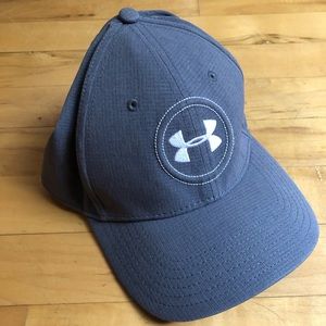 Under Armour Golf Hat - brand new